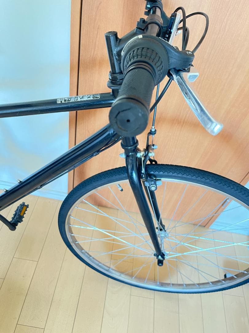 クロスバイクFITFIT 27インチ シマノ外装６段変速 black　引取専用