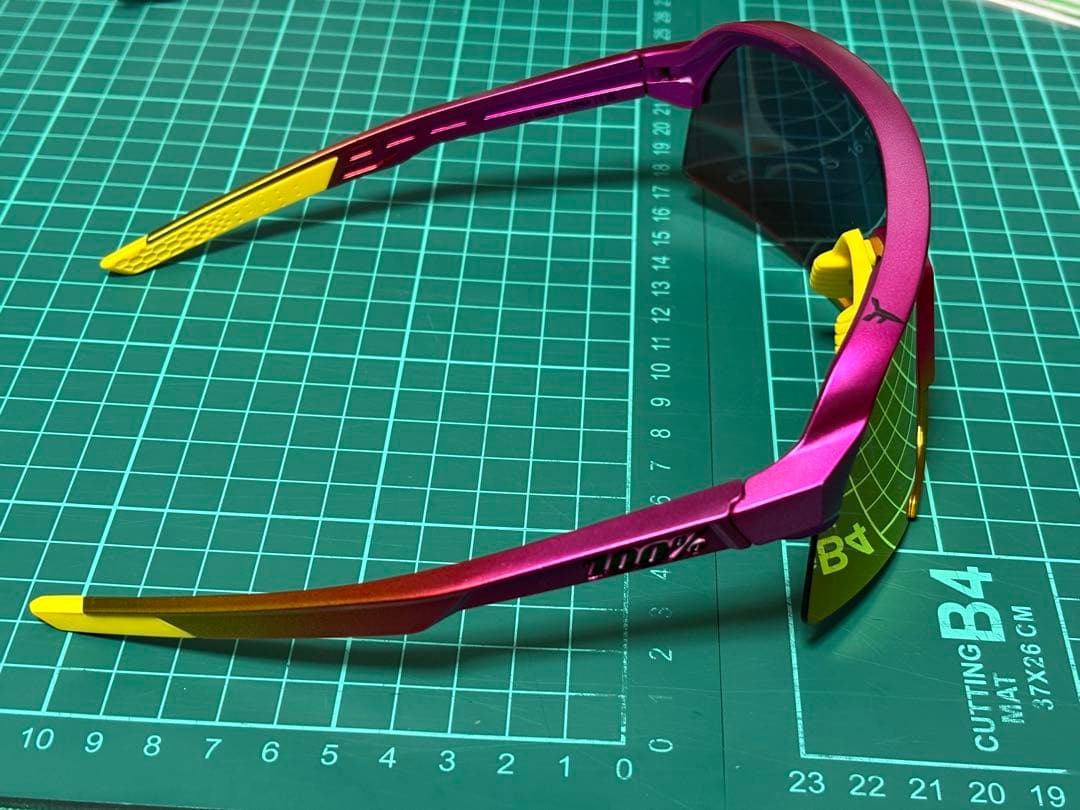100％ サングラス タティスJr.モデル S3
