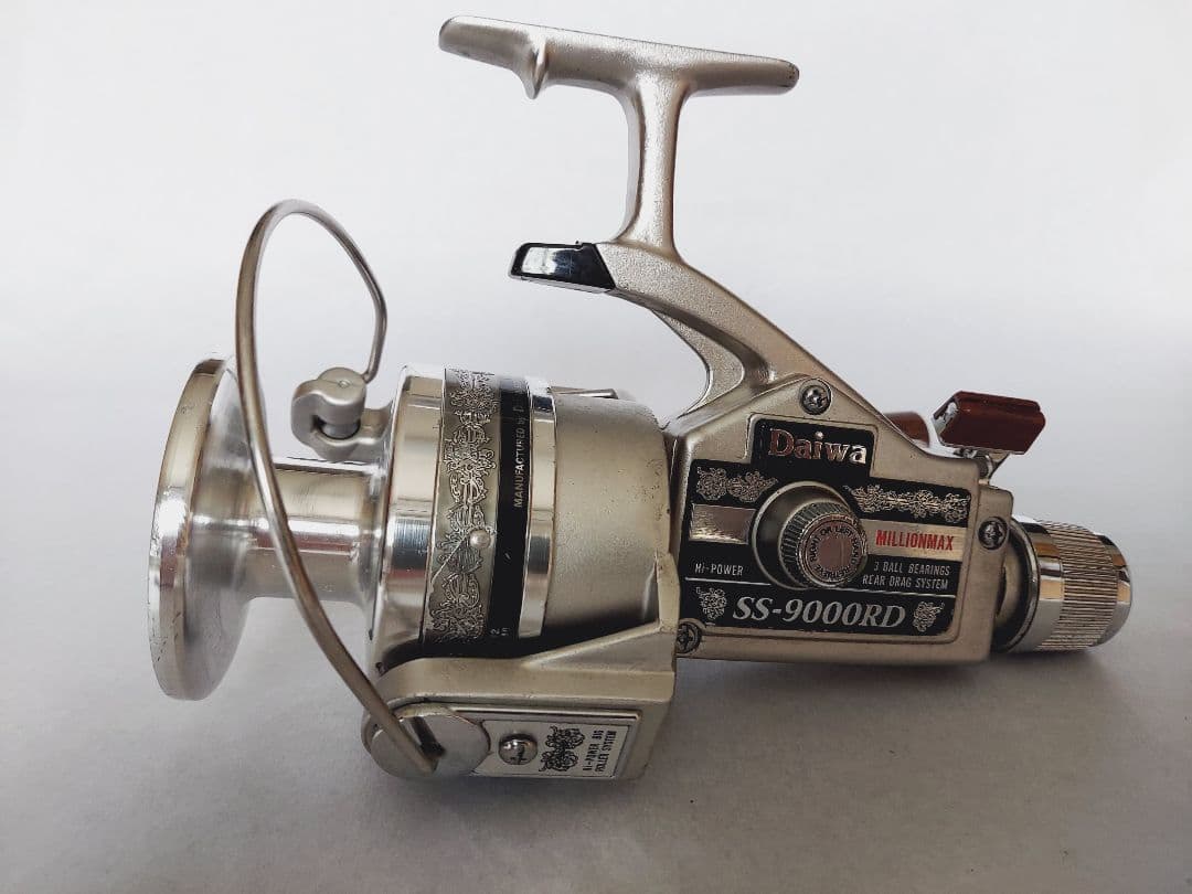 那*覇様 ダイワ Daiwa 美品ミリオンマックスSS-9000RD 大型スピニ