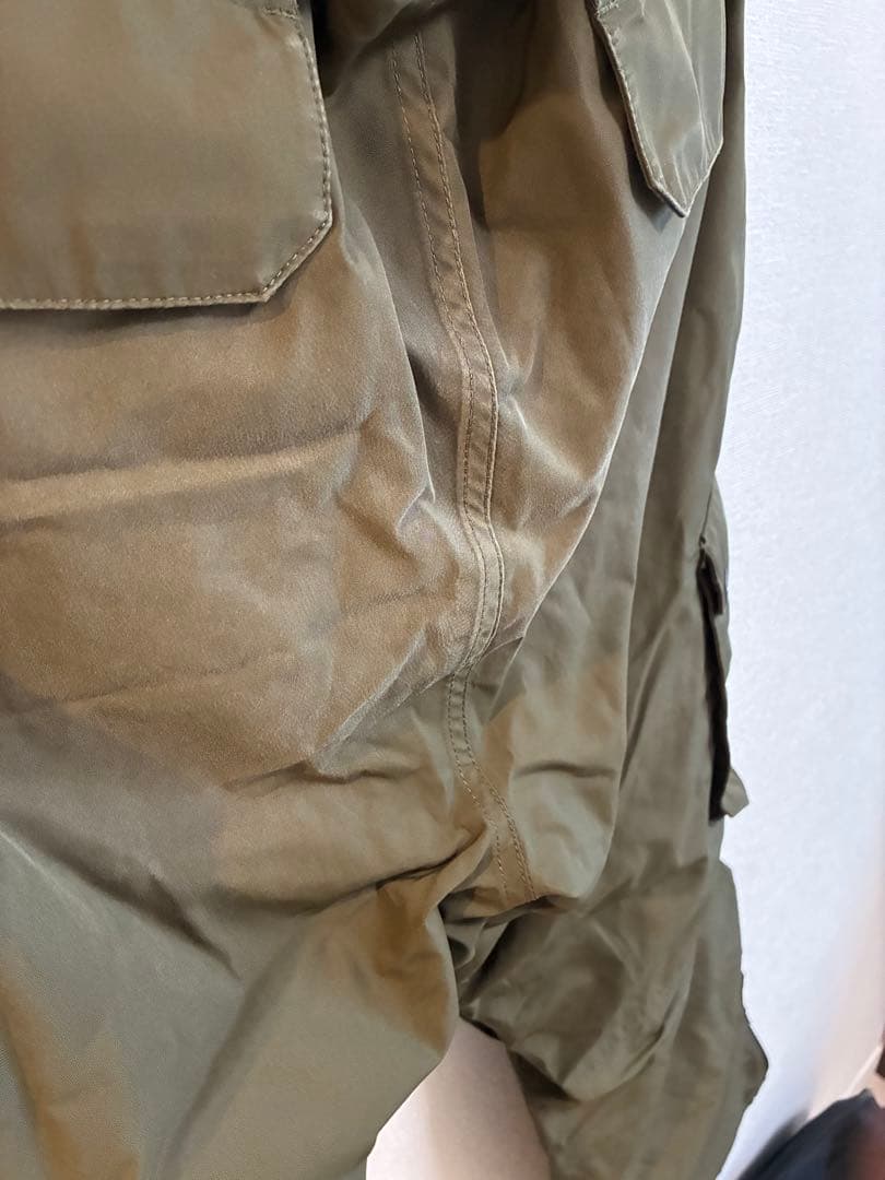 カーゴスタイルスノーボードパンツ オリーブグリーン