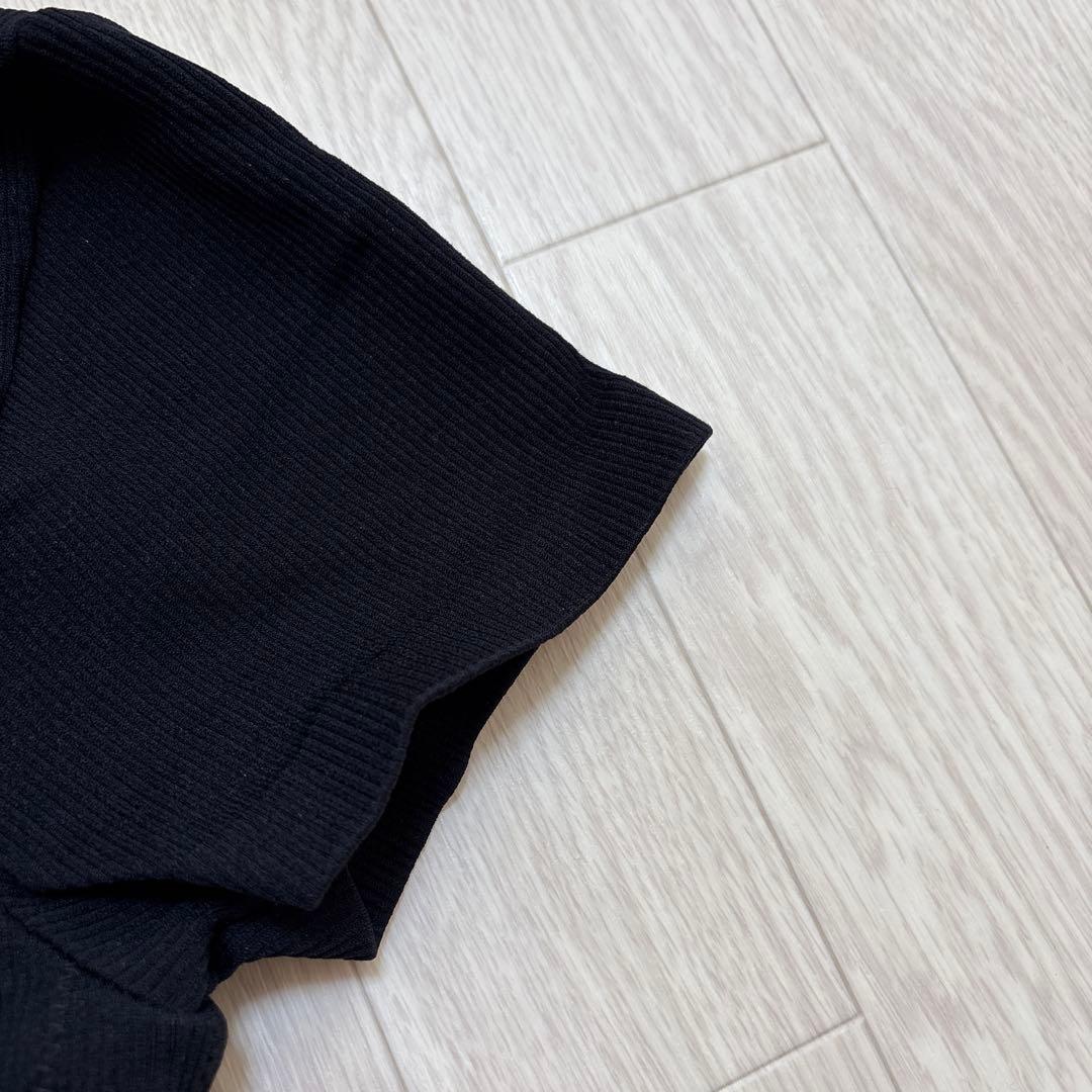SUKALA カップ付きオープンネック T