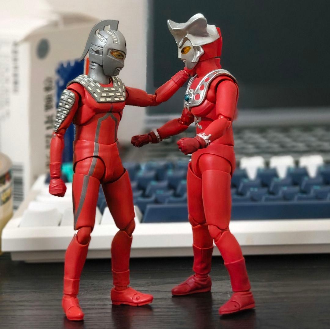 き*ち様 S.H.Figuarts ウルトラマンレオ