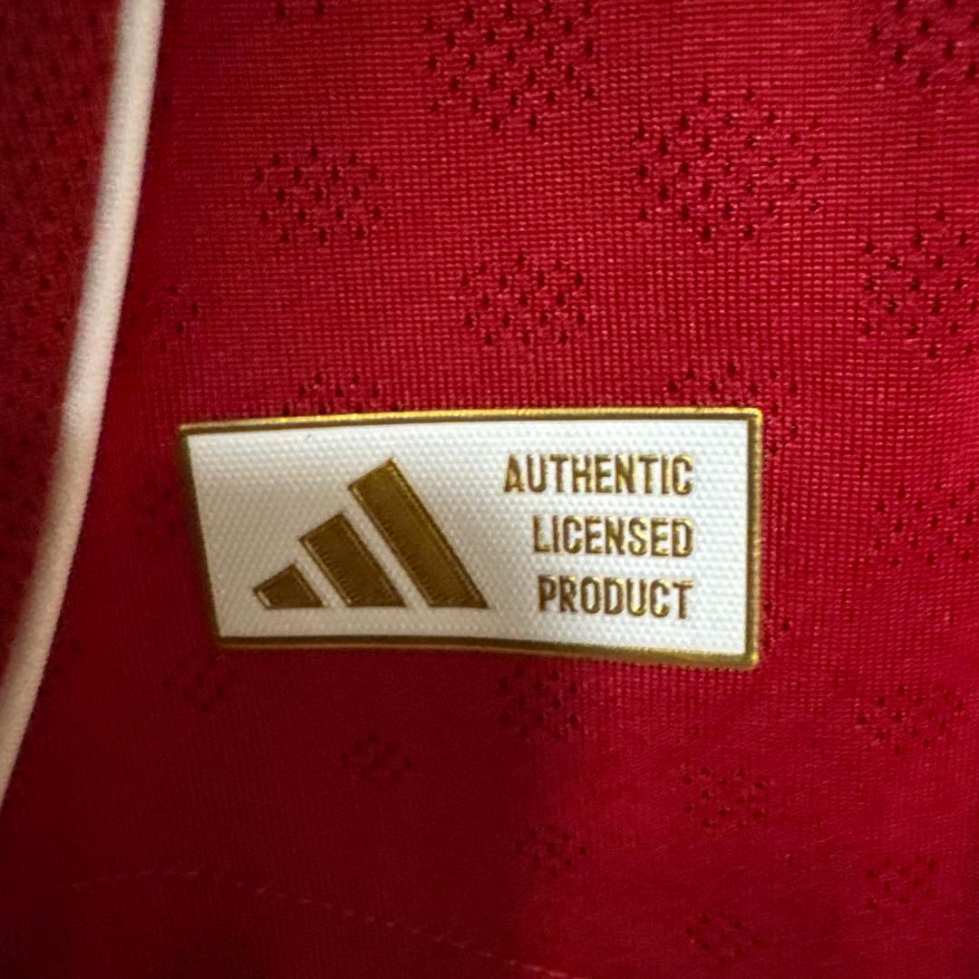 LFC リバプール　遠藤航　ユニフォーム　オーセンティック