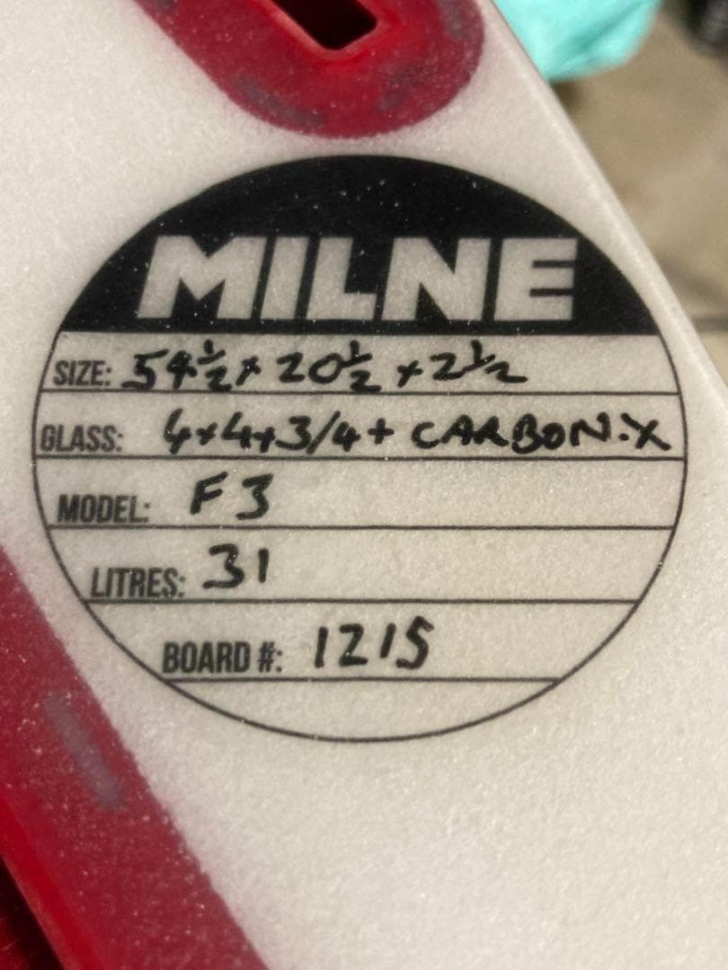 【茨城県】MILNE F3モデル　ミルン　5'4\" 1/2 カーボン使用　31L