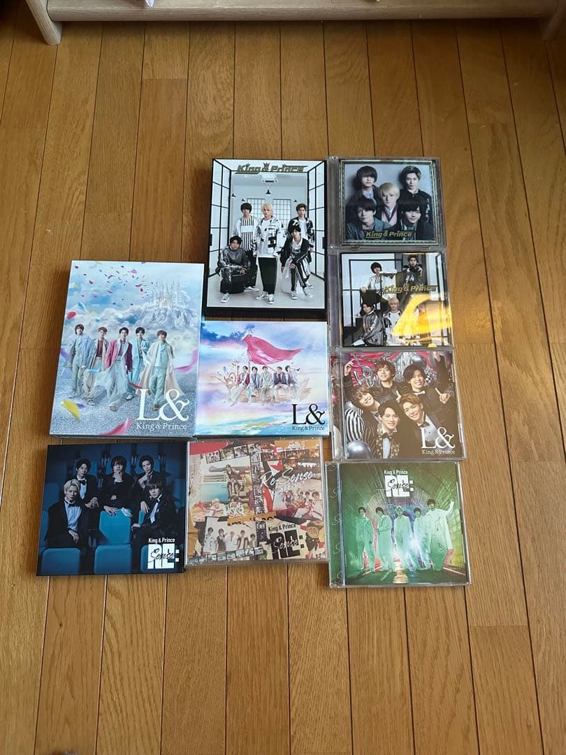 King & Prince グッズ全て