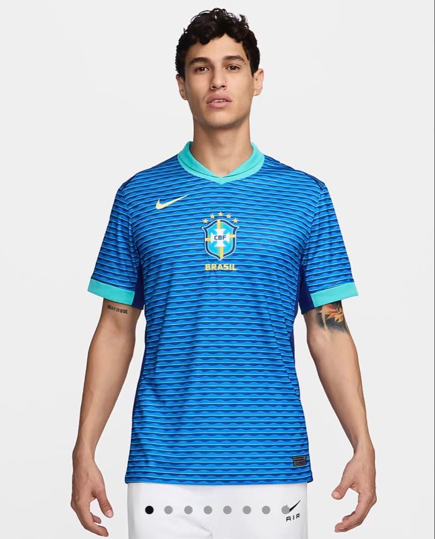 Nike ブラジル代表 サッカーシャツ