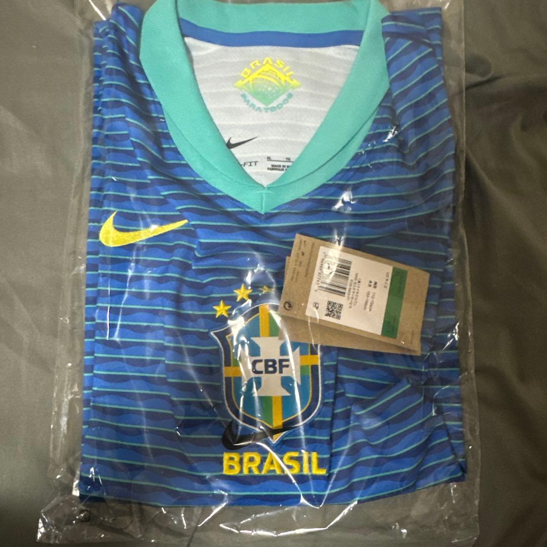 Nike ブラジル代表 サッカーシャツ