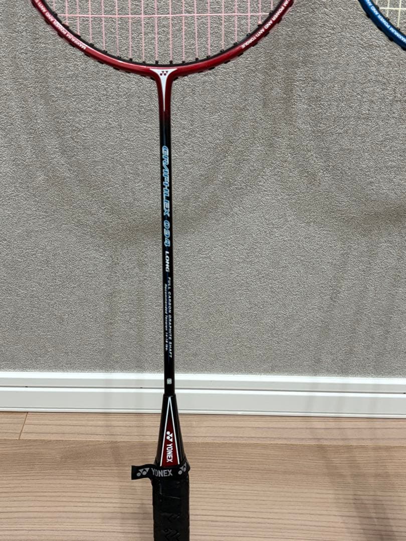 YONEX / BRIDGESTONE バドミントンラケット3本羽12個付き