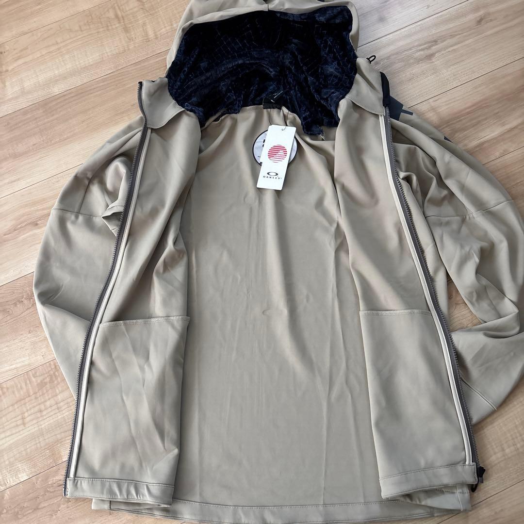 新品　オークリー　メンズ　トレーニングジャケット　ストレッチ　フード　L