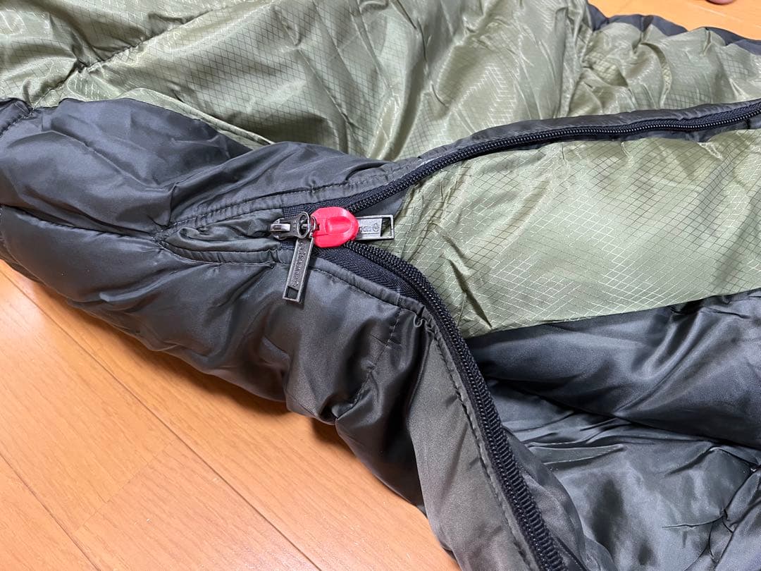 ※お値下げ※【未使用】コールマン マミー型 シュラフ 寝袋