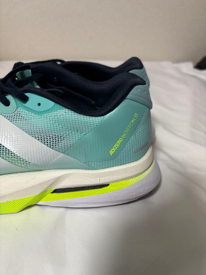 ADIZERO ボストン13 27センチ