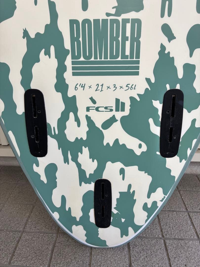 ソフテック　ボンバー　6'4 56L