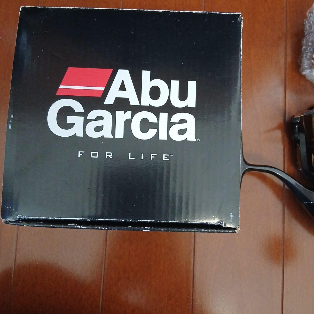 Abu Garcia OC-3000H スピニングリール