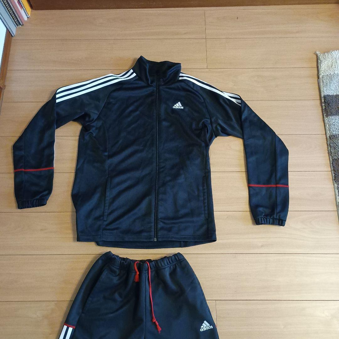 adidas ブラック ジャージセット：上O、下L