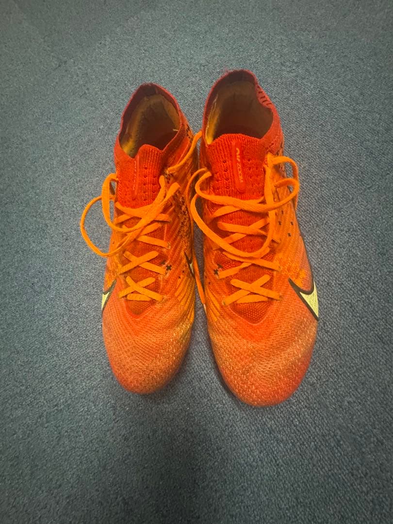 Nike サッカースパイクFG