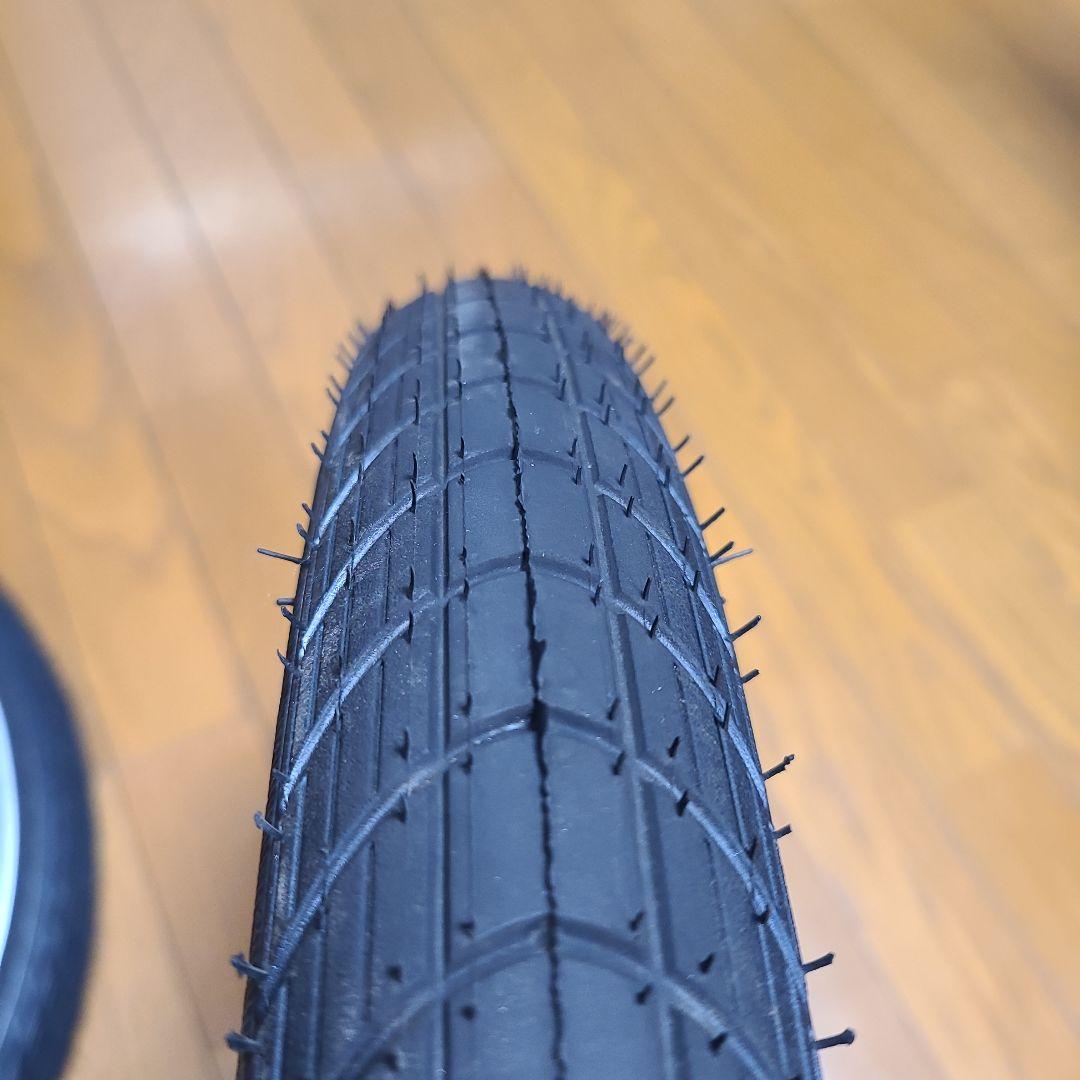 [ほぼ新品]シュワルベ BIGAPPLE 20x2.00 チューブ付き