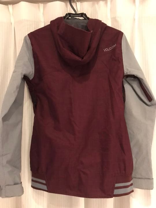VOLCOM スノーボード　ウェア