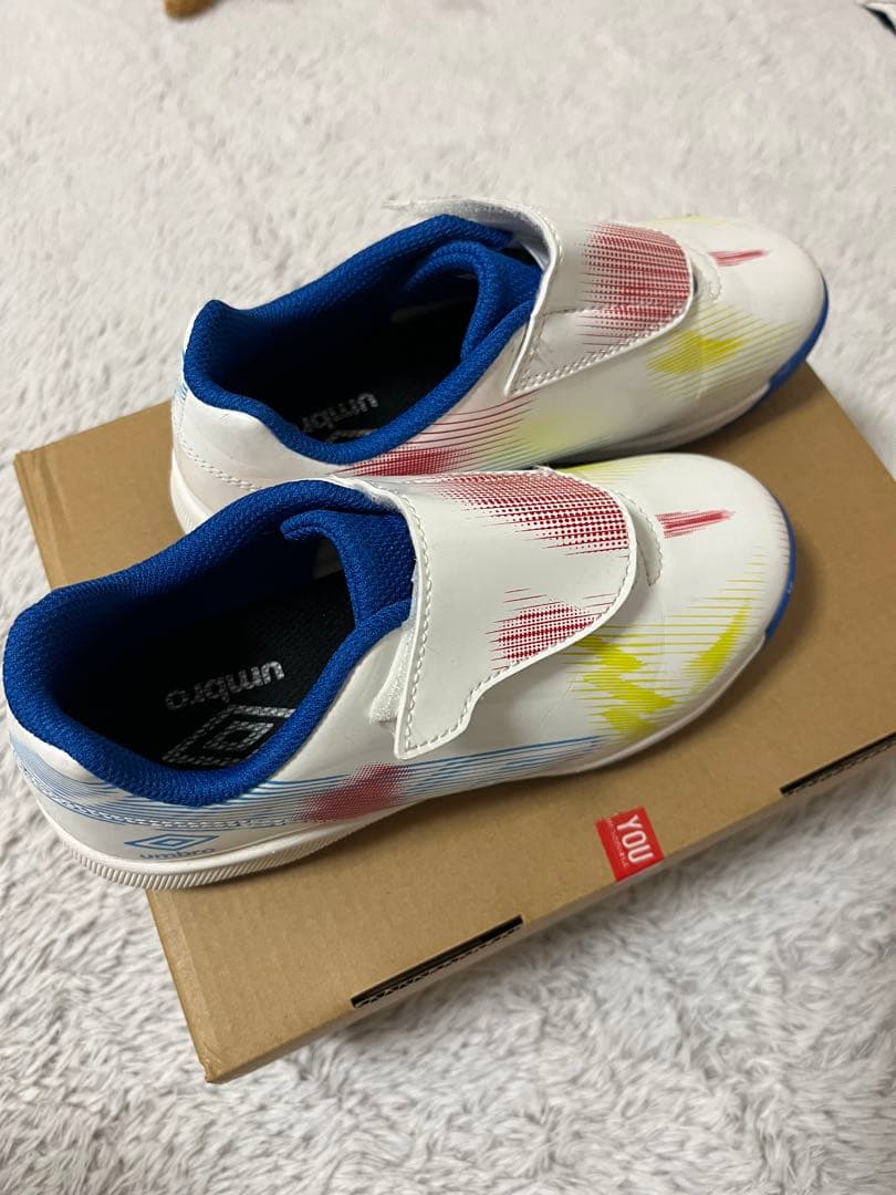umbro サッカーシューズ ベルクロ　20センチ