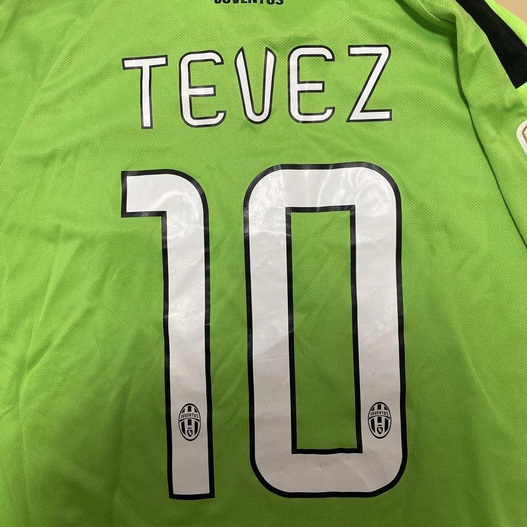 激レア！ JUVENTUS ユニフォーム テベス 背番号10 蛍光グリーン