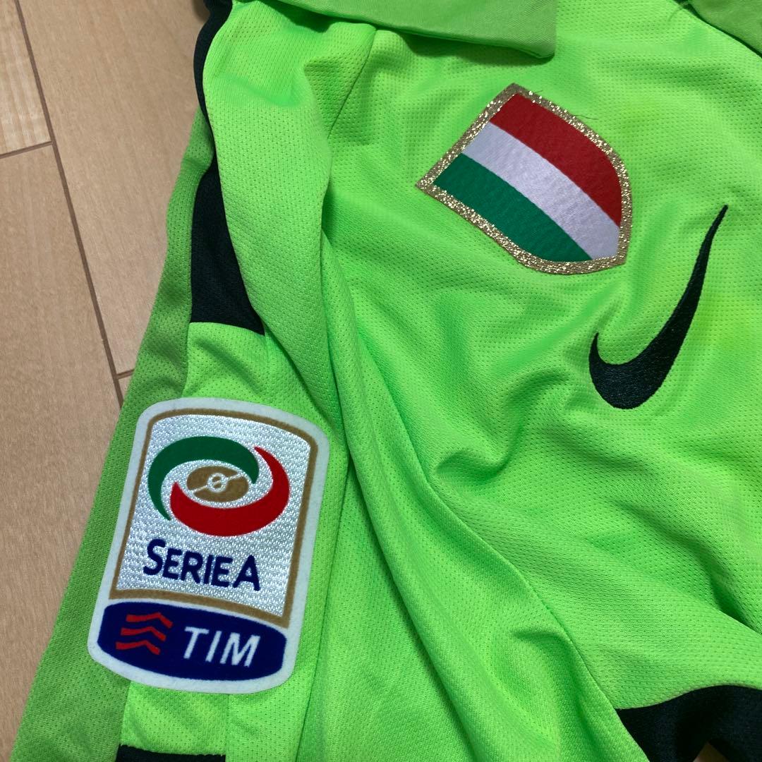 激レア！ JUVENTUS ユニフォーム テベス 背番号10 蛍光グリーン