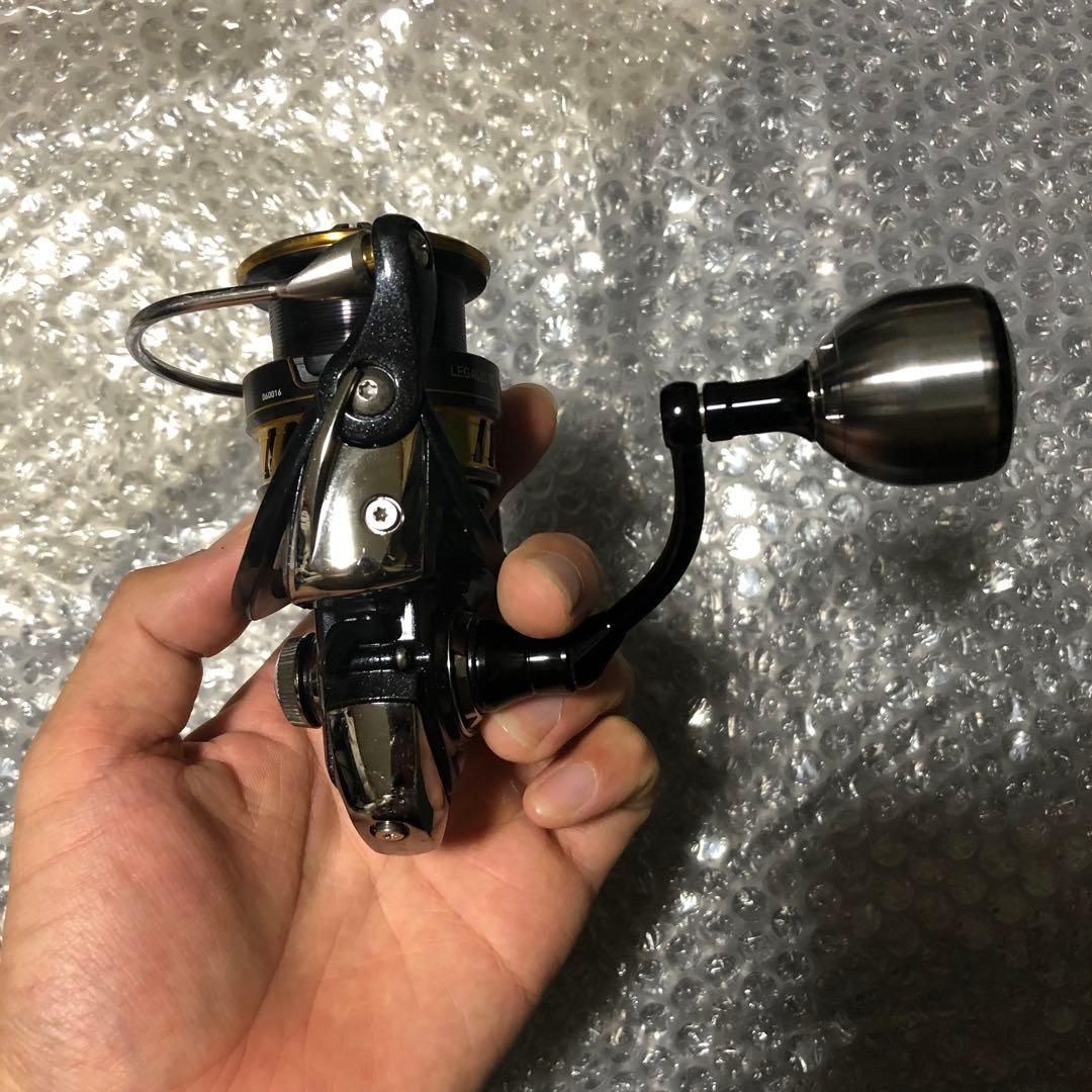 ダイワ 18 レガリス LT3000-CXH ゴメクサス　ハンドルノブカスタム