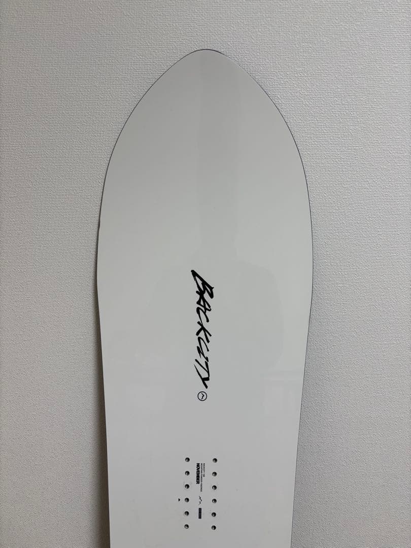 NOVEMBER BACK CITY（パウダーボード）24-25 158cm