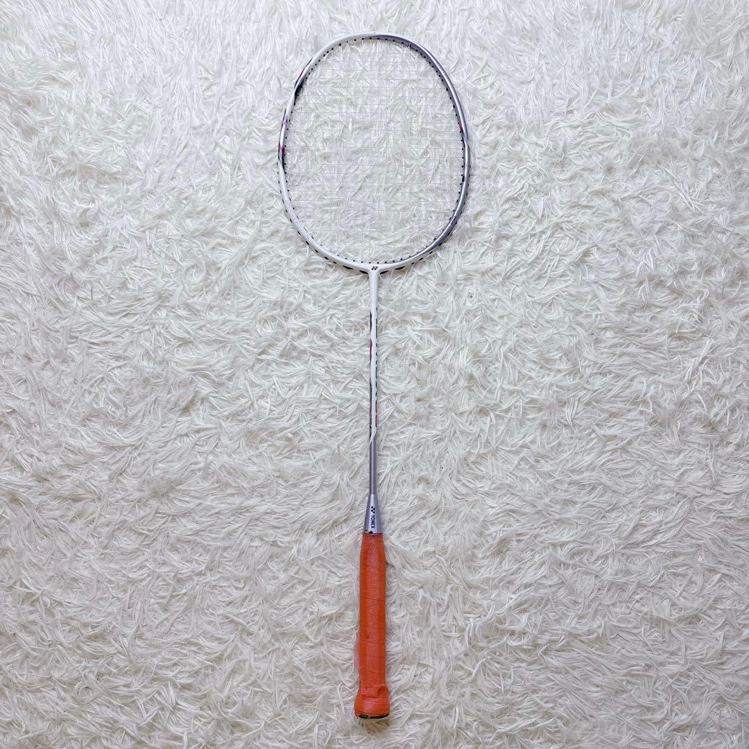 美品✨YONEX ASTROX 66 バドミントン ラケット 4UG6 希少