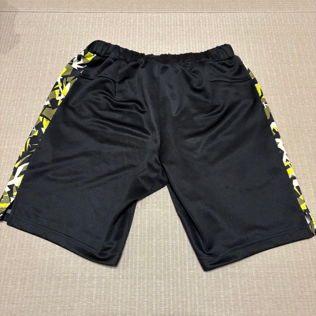 【美品】日本代表ハーフパンツ　Mサイズ　ヨネックス　15141バドミントン