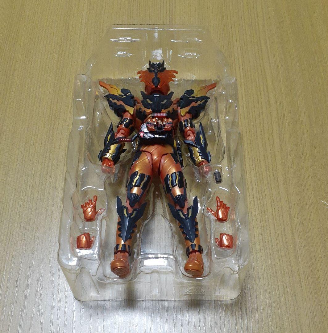 S.H.Figuarts 仮面ライダークローズマグマ フィギュアーツ