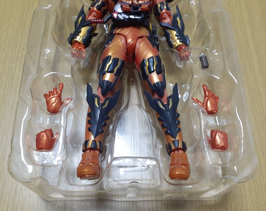 S.H.Figuarts 仮面ライダークローズマグマ フィギュアーツ