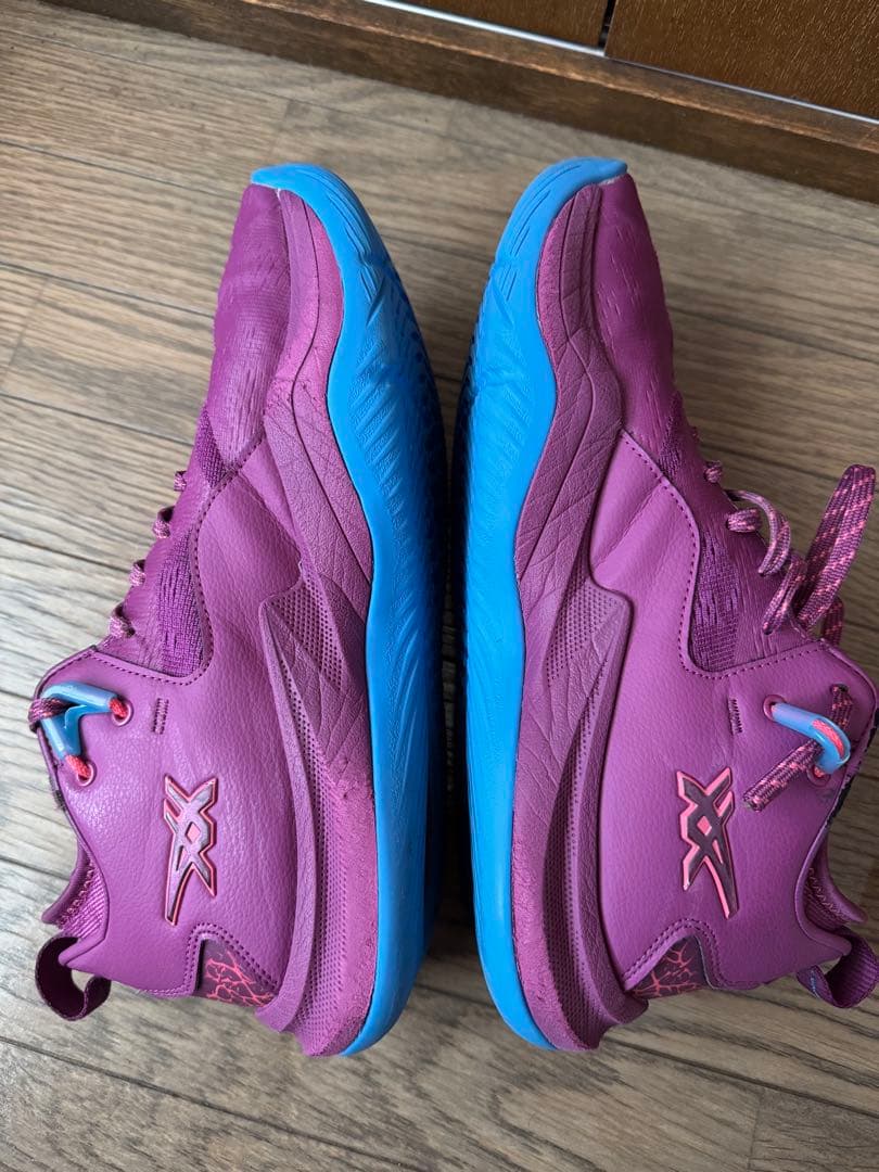 アシックス nova surge low 2 26.5cm