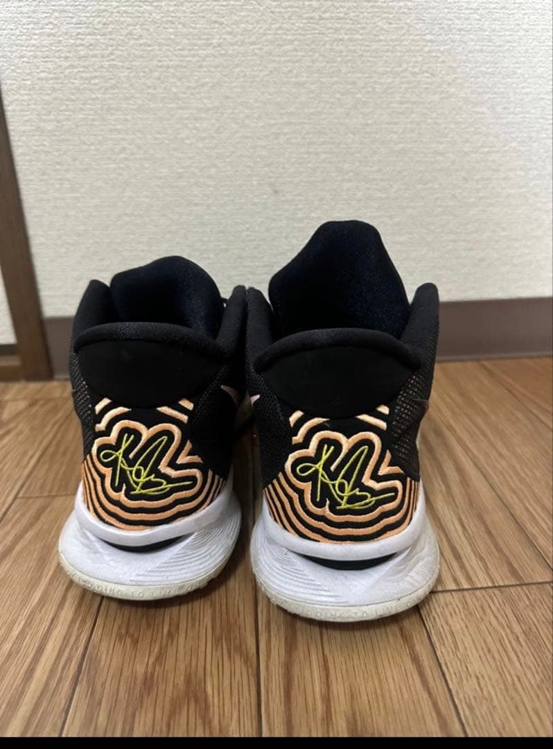カイリー7 26.5