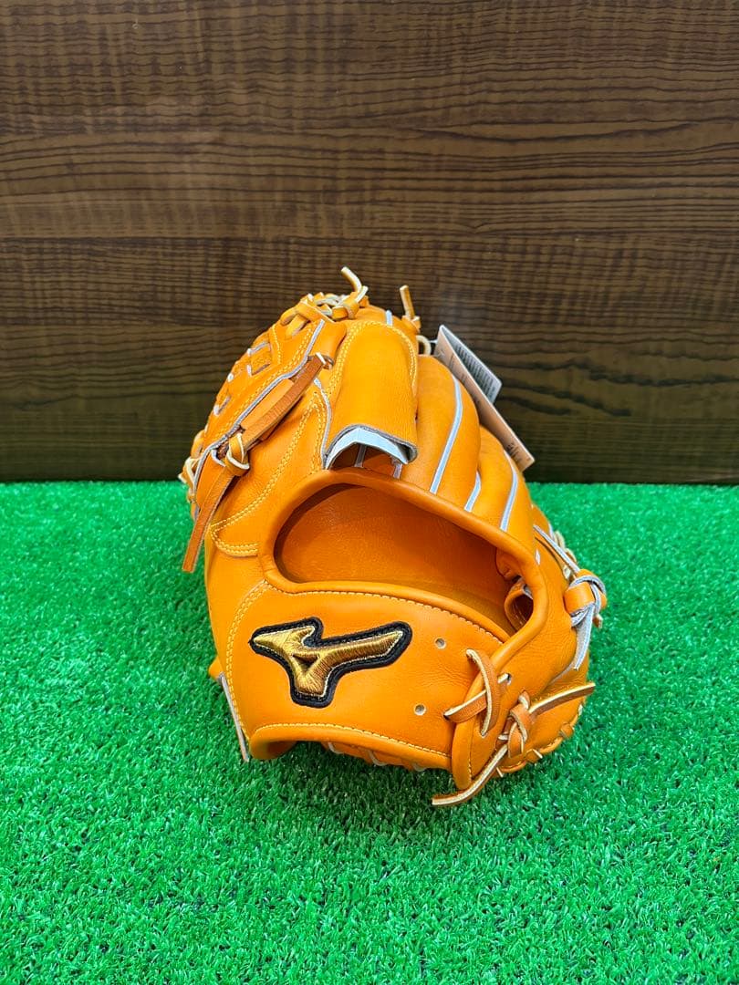 ・新品未使用　25年新色　硬式　ミズノプロクラシック　ビターオレンジ