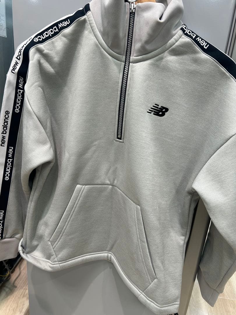 New Balance セットアップ　ゴルフウエア　レディース
