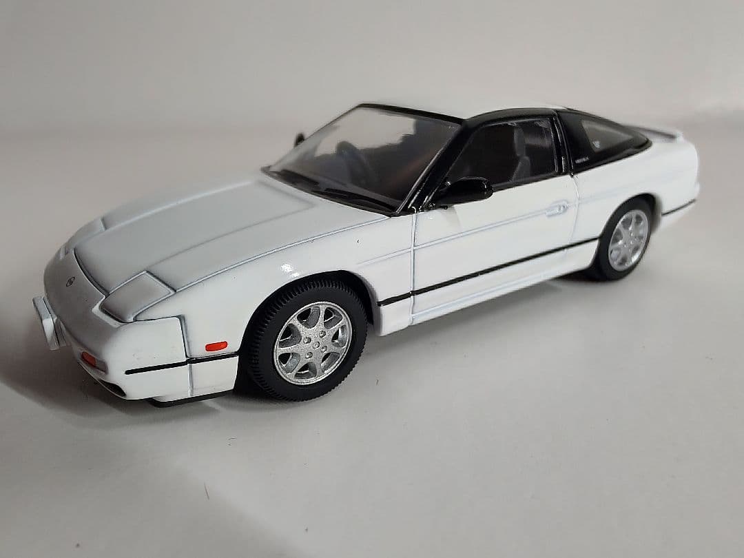 トミカリミテッドヴィンテージネオ 日産 180SX TYPE-II 2台セット