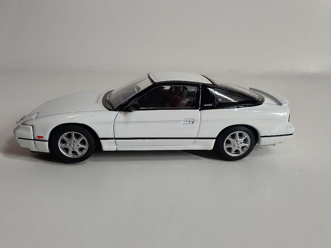 トミカリミテッドヴィンテージネオ 日産 180SX TYPE-II 2台セット