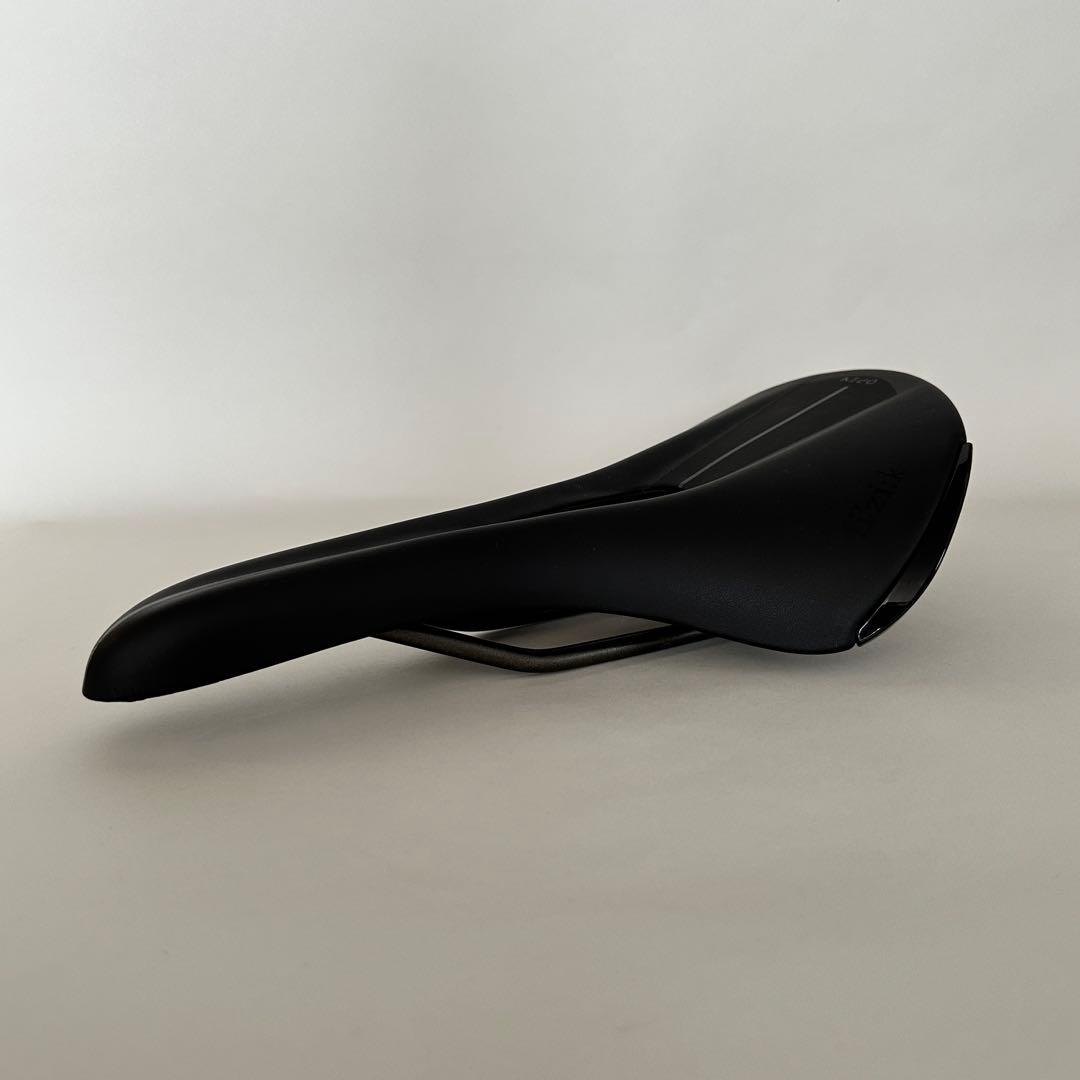 パーツ fizik ALIANTE R3 OPEN 153mm