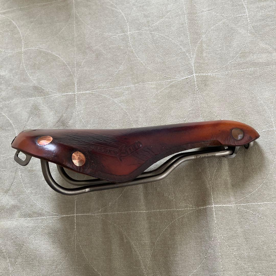 Brooks スイフトチタンサドル