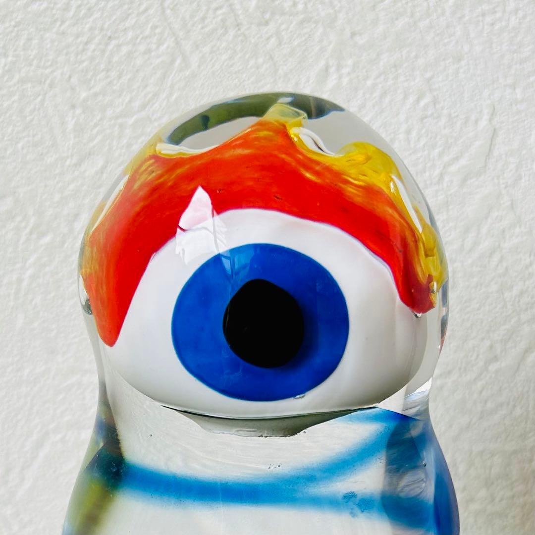 ken　シェル・エングマン カラフルな\"The Eye\"の彫刻 コスタボダ
