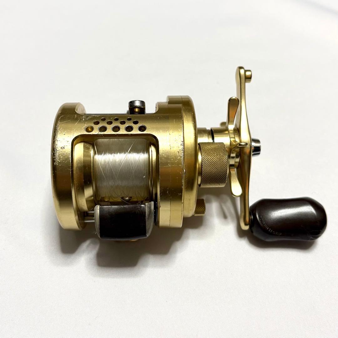 カルカッタ コンクエスト 100 SHIMANO シマノ ベイトリール