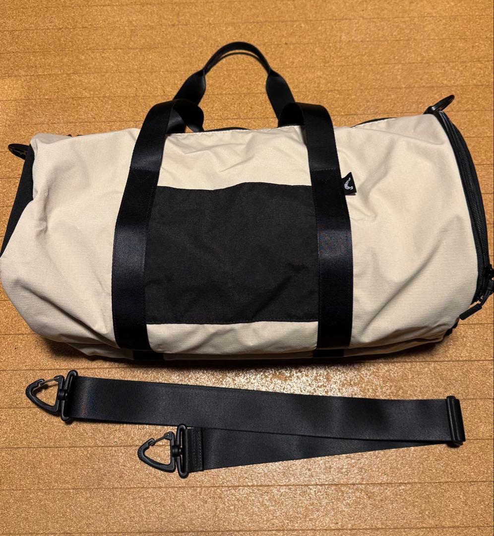 JONES ジョーンズ　ダッフルバッグ