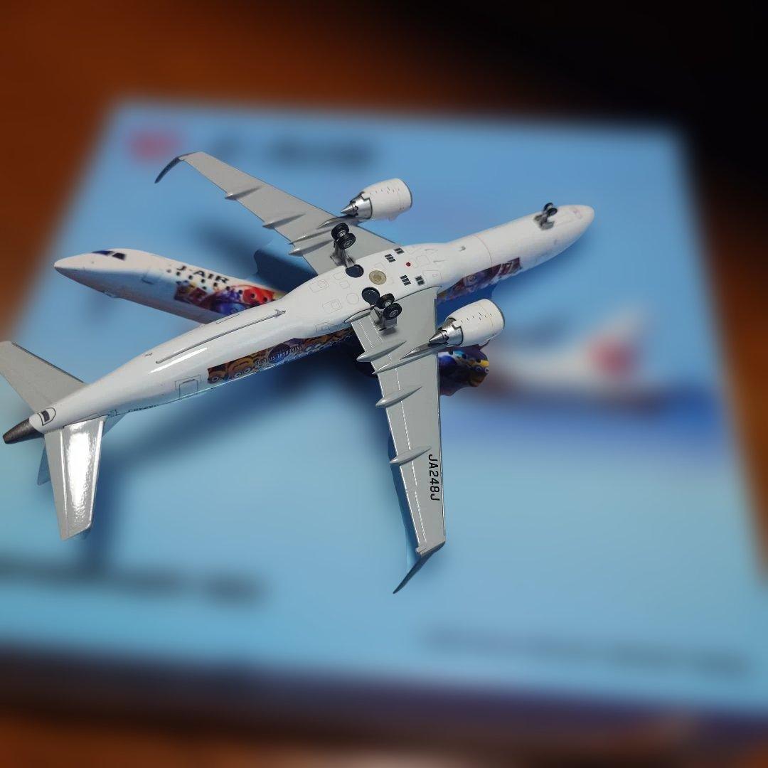 1/200 JAL J-AIR EMBRAER 190 ダイキャストモデル