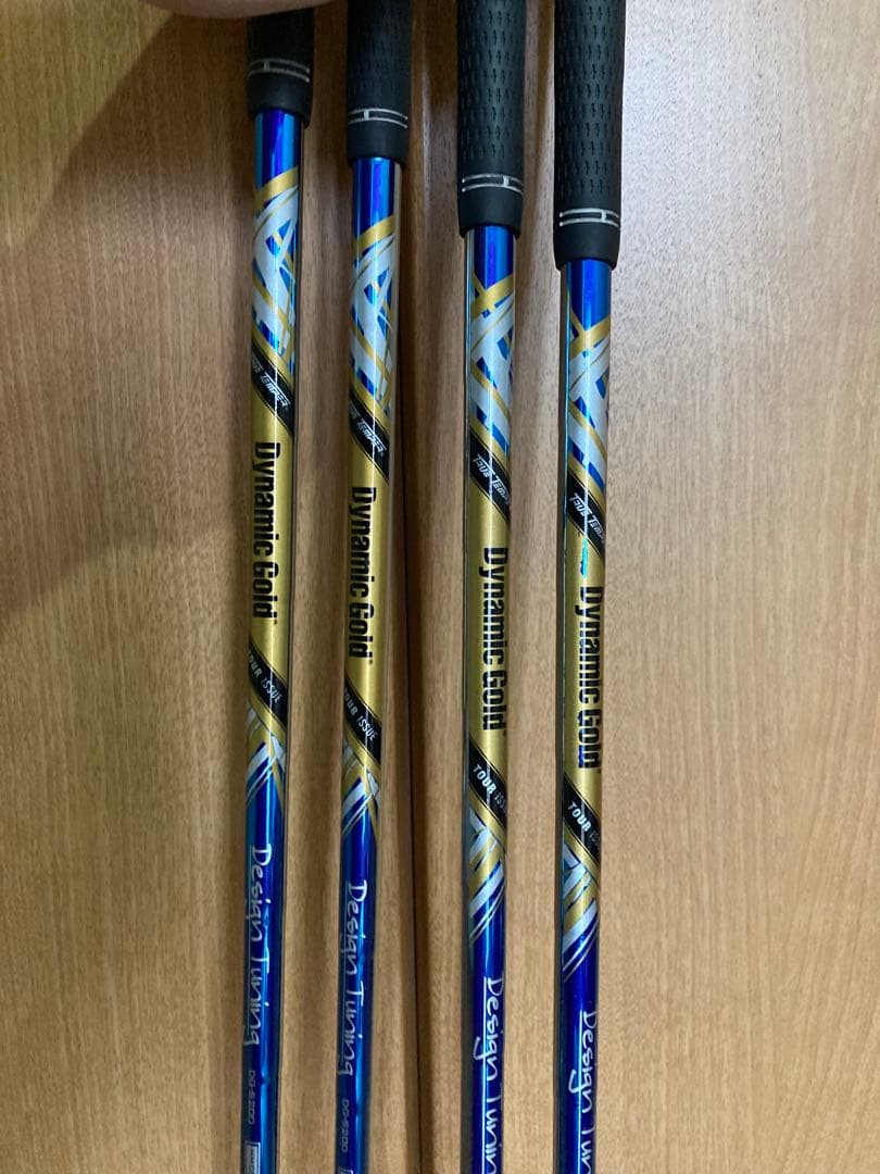 Srixon Z765 アイアン デザインチューニング DG S200
