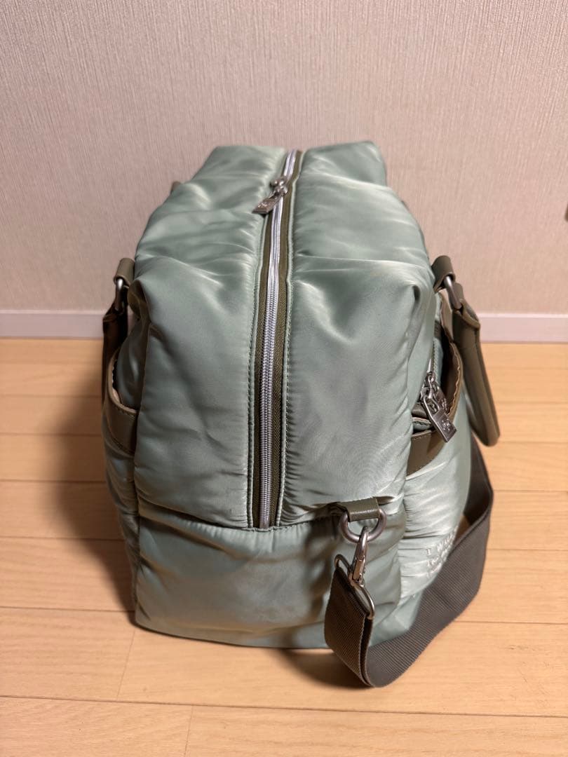 zoyゴルフ　ボストンバッグ