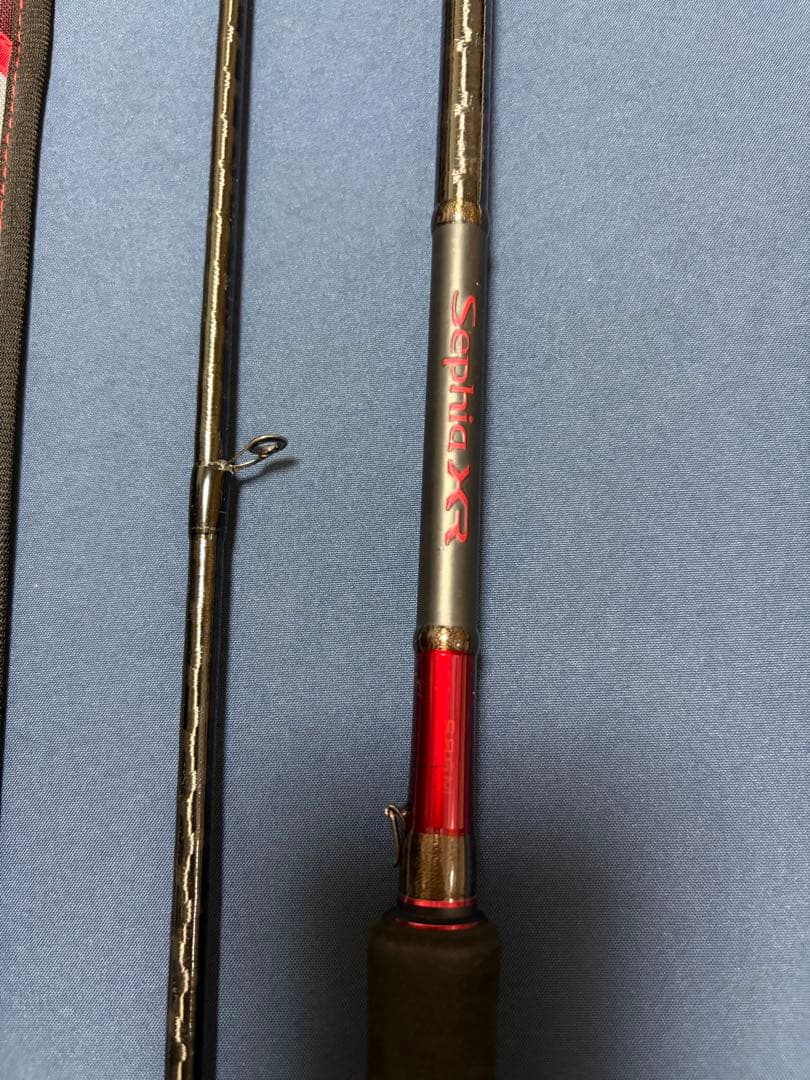 美品SHIMANOセフィア XR86M 25年モデルXR C3000SDHHG