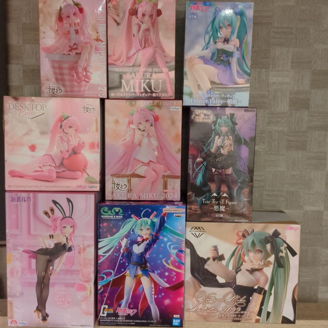 初音ミク　桜ミク フィギュア 21体セット