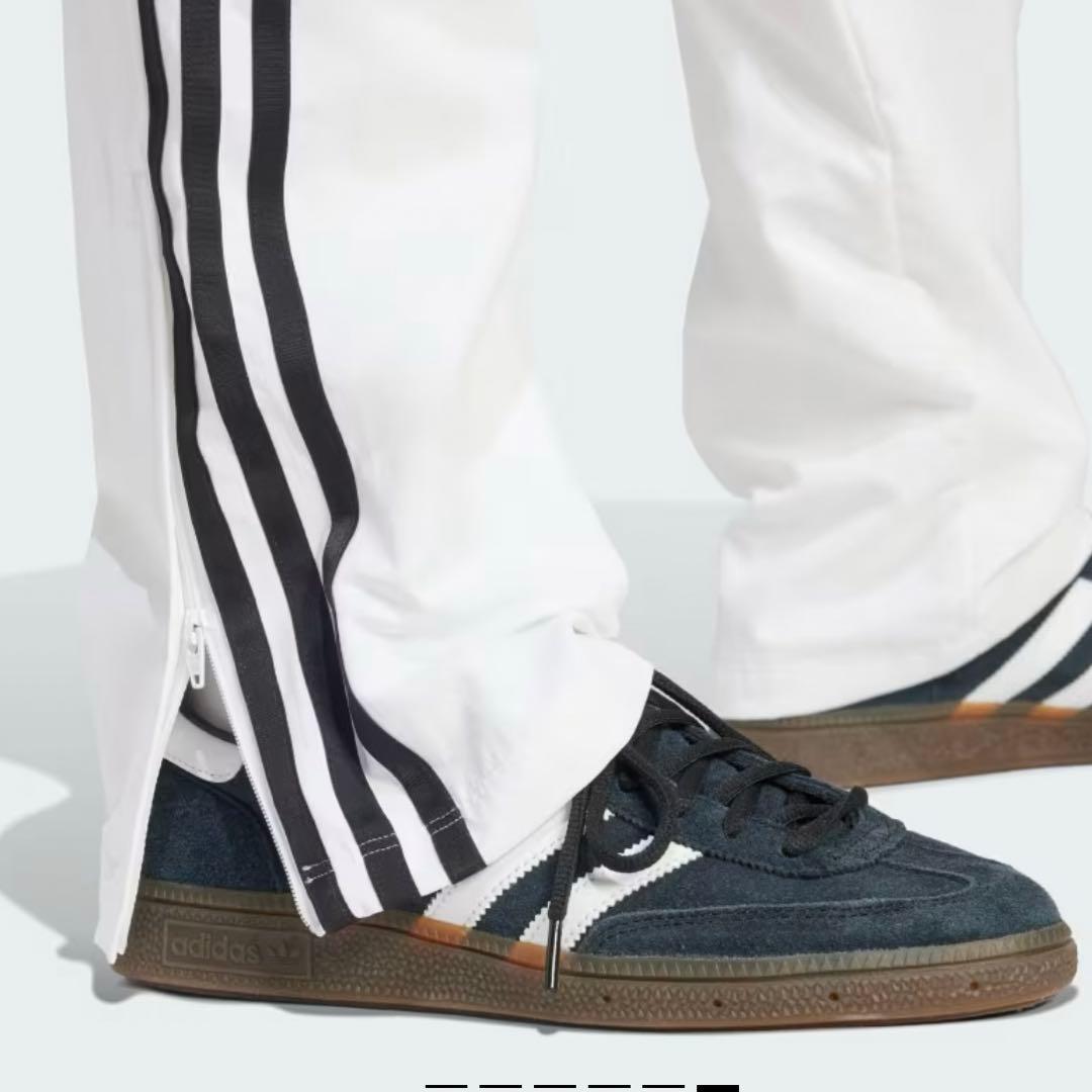 adidas WOVENTP トラックパンツ　白