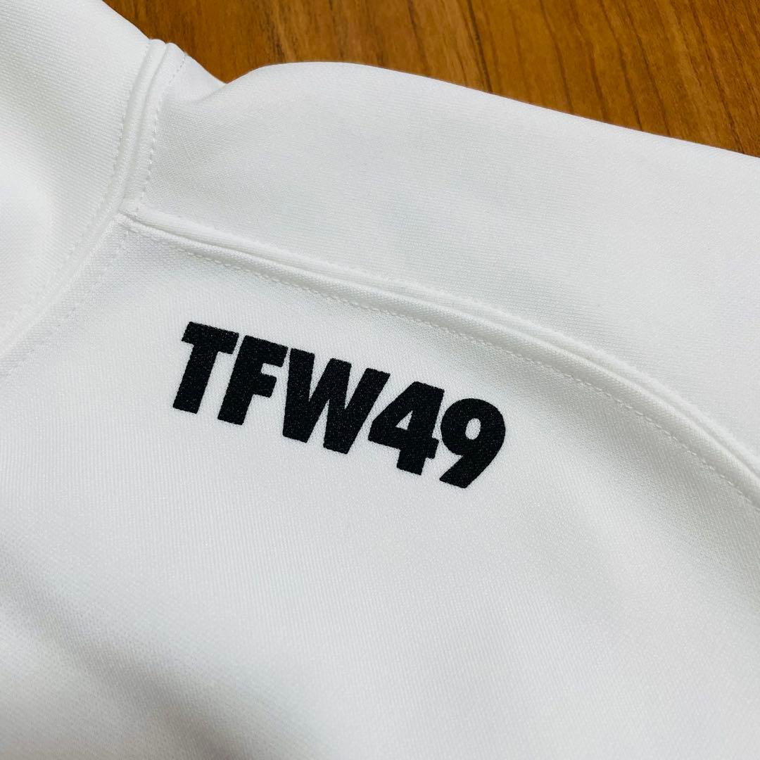TFW49 モックネック　Tシャツ　ホワイト　4 junhashimoto
