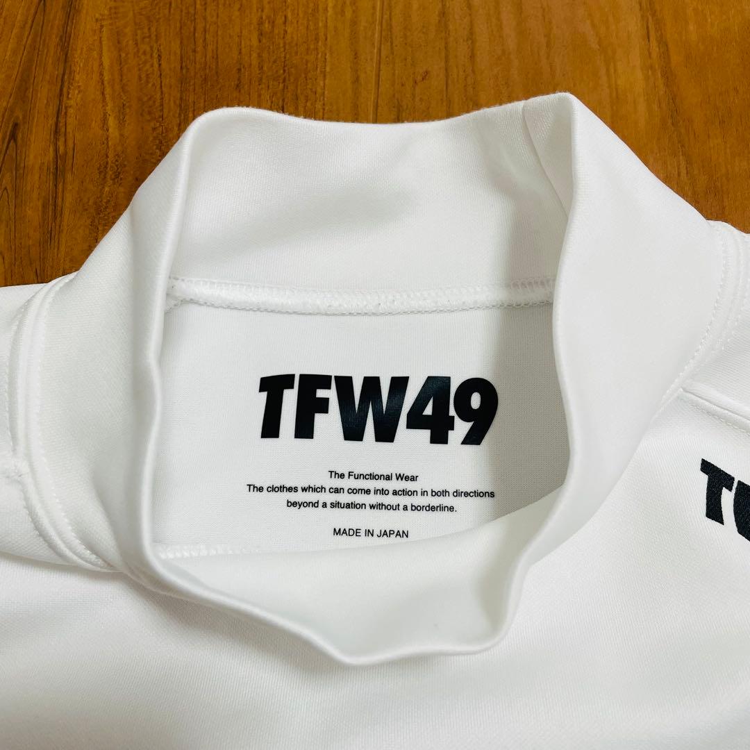 TFW49 モックネック　Tシャツ　ホワイト　4 junhashimoto