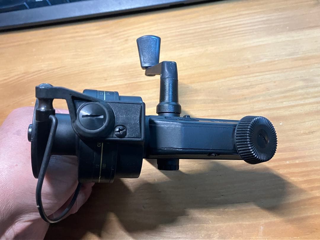Abu Garcia カーディナルC4 (替スプール付) リアドラッグ搭載